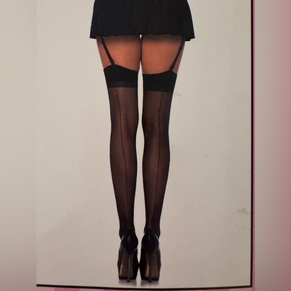 Leg Avenue Black Sheer Stockings with Back Seam - Picture 1 of 4